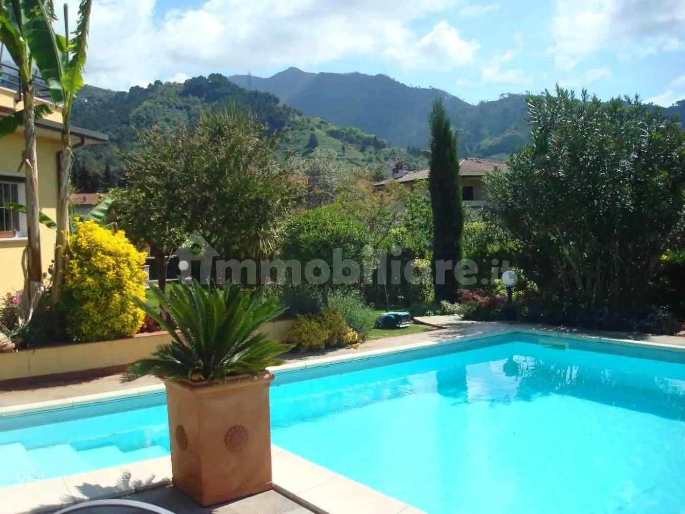 Villa unifamiliare via Debbia Vecchia,  83, Debbia, Cervaiolo, Montignoso - foto 3