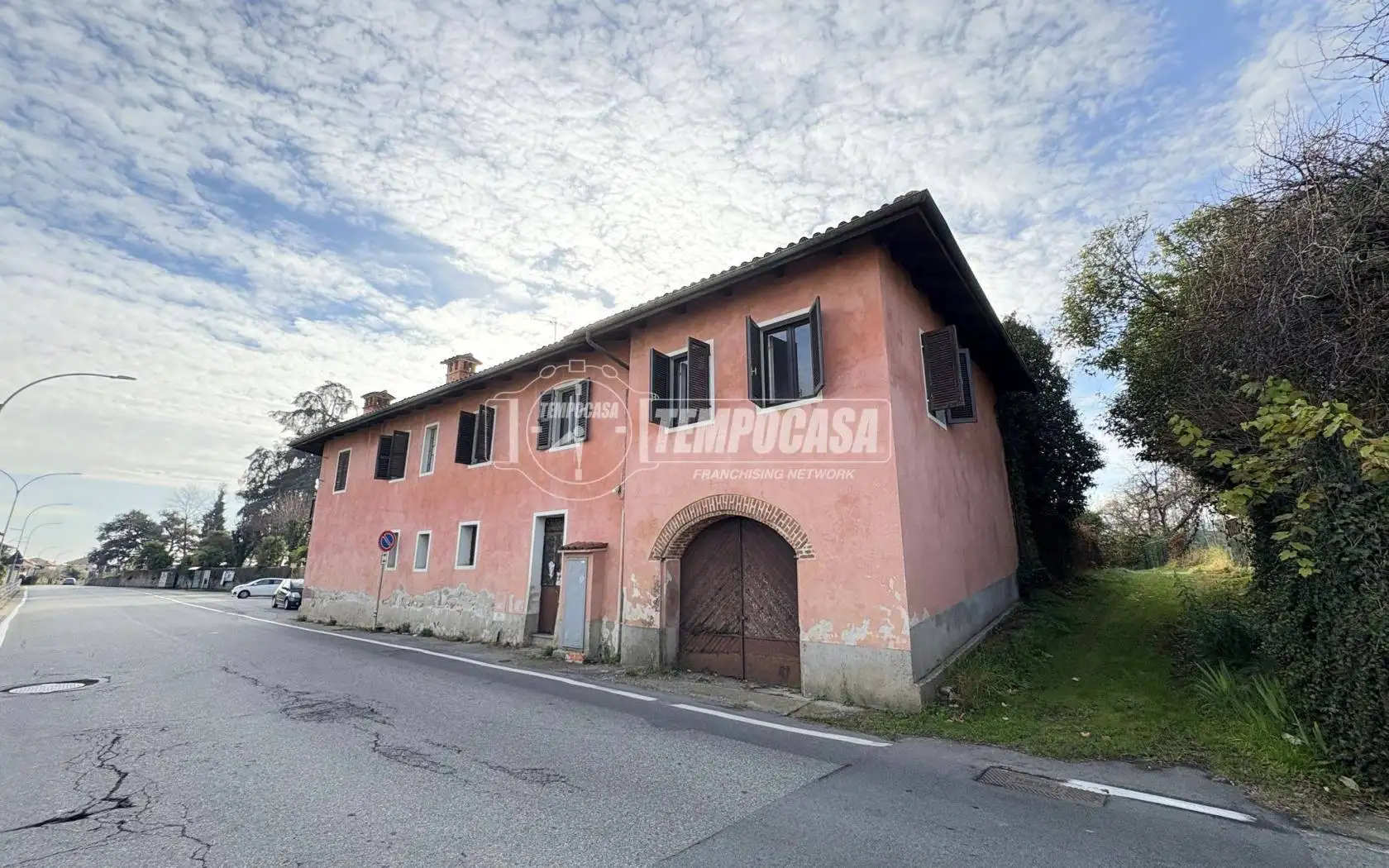 Casa indipendente in vendita a Lessona