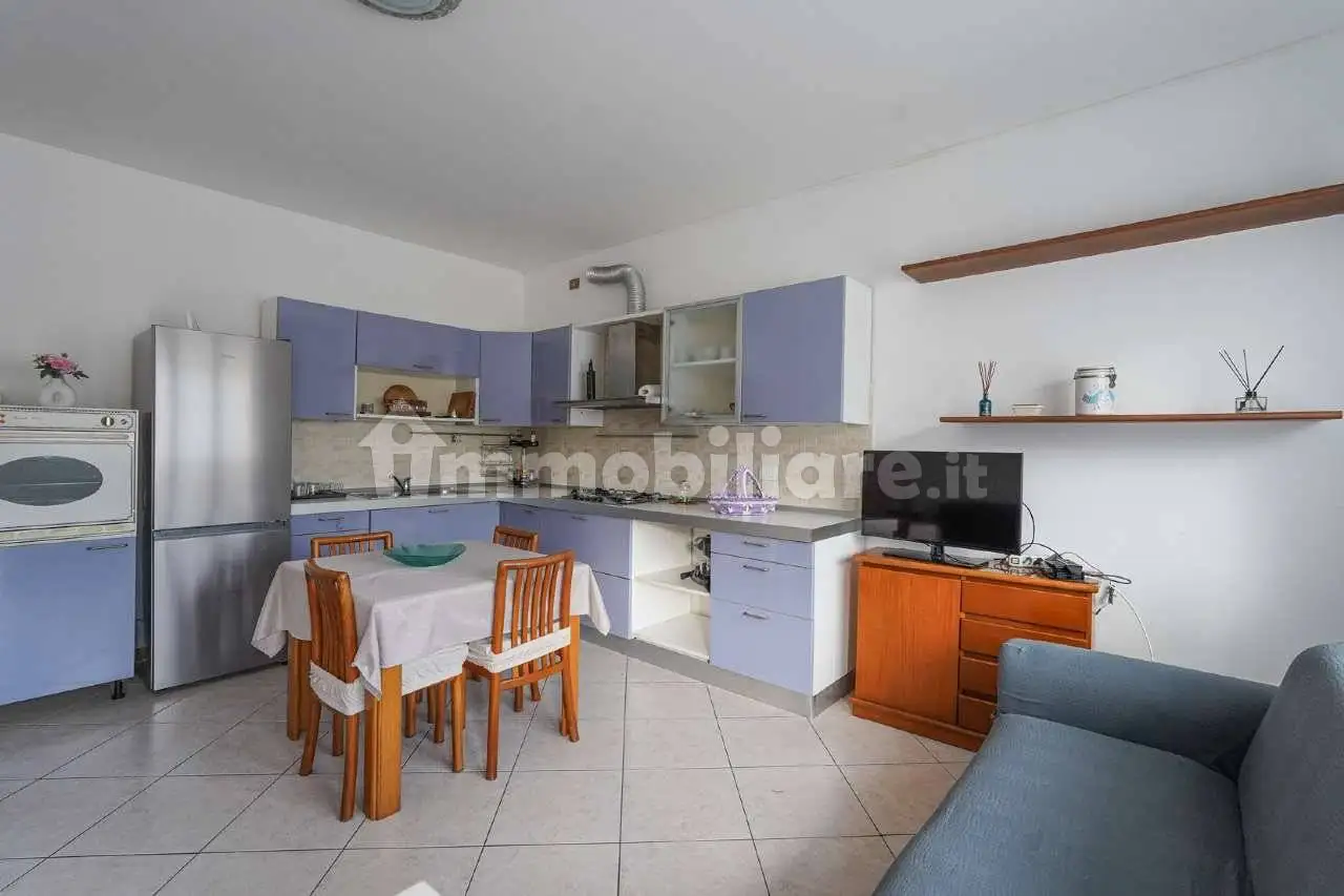 Appartamento in vendita a Barzana