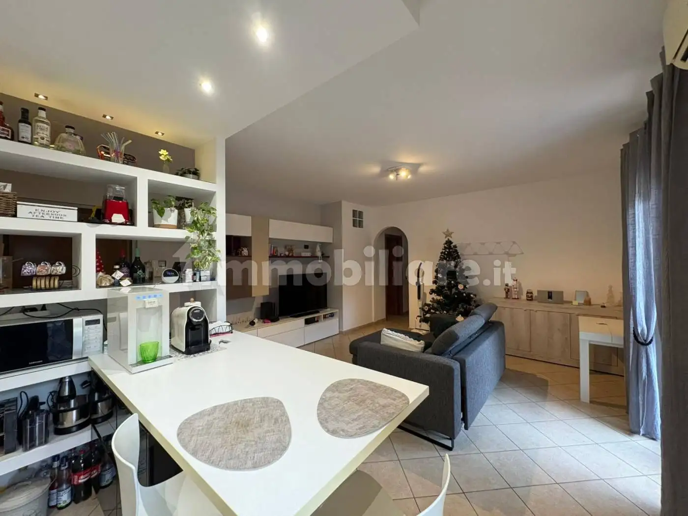 Trilocale via Aldo Moro 48, Frattocchie, Marino - foto 5