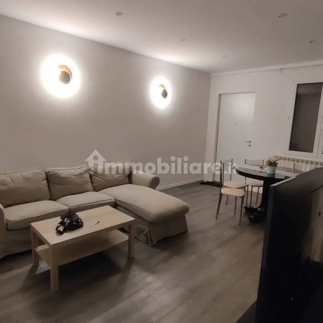 Casa indipendente in affitto a Venezia