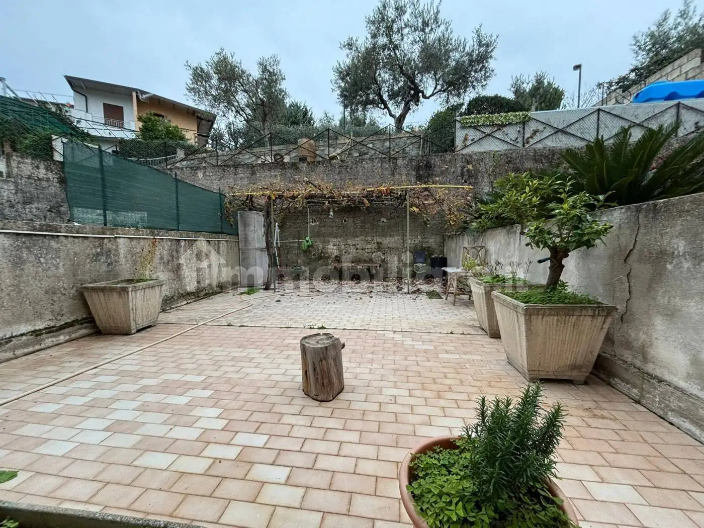 Appartamento in vendita a Stalettì