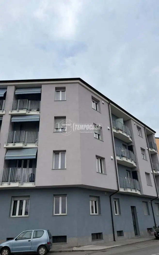 Quadrilocale via Fratelli Rosselli 32, Centro, Bra - foto 2