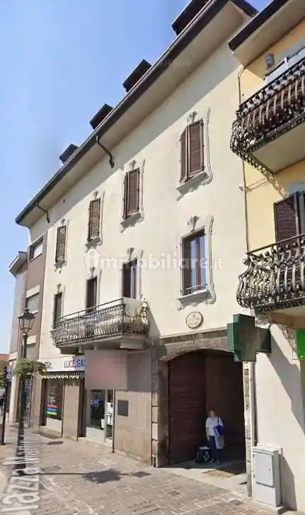 Quadrilocale piazza Martiri della Libertà, 5, Centro, Bollate - foto 3