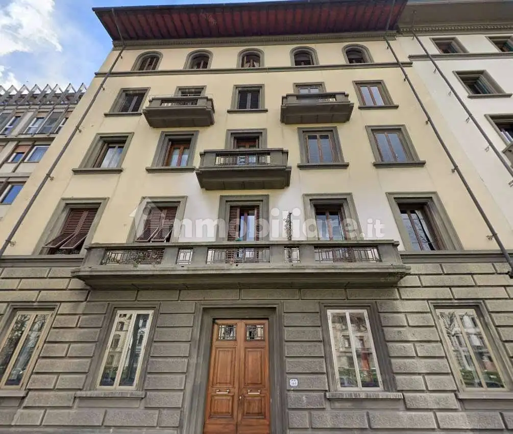 Appartamento in vendita a Firenze