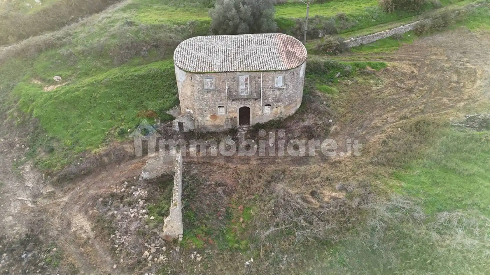 Terratetto unifamiliare via Madonna della via 225, Centro, Caltagirone - foto 3