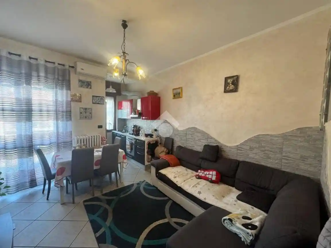 Trilocale via Cappuccini 3, Centro, Chivasso - foto 4