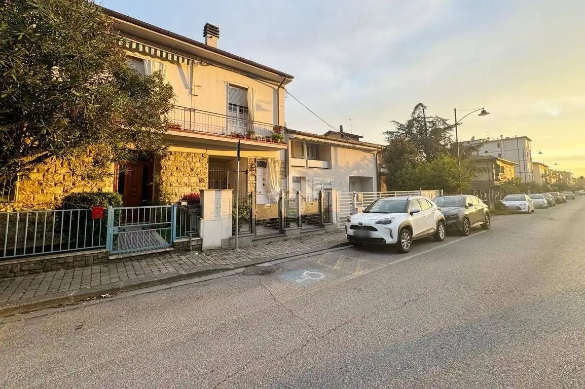Casa indipendente in vendita a Calenzano