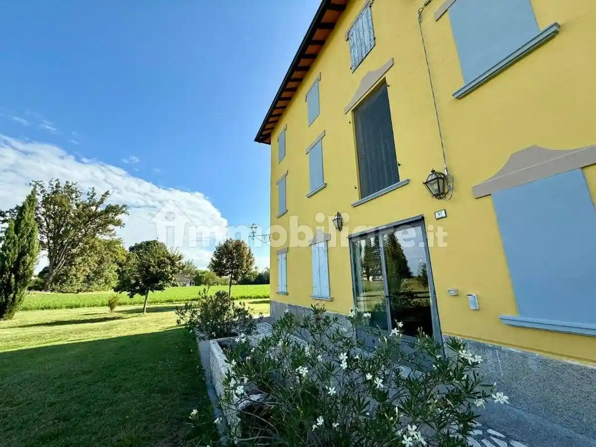 Villa plurifamiliare, ottimo stato, 815 m², Sesso, Reggio Emilia - foto 2