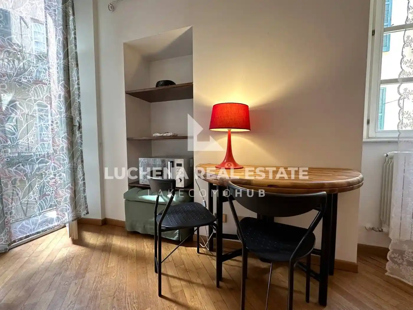 Bilocale piazza Alessandro Volta 31, Centro Storico, Como - foto 4