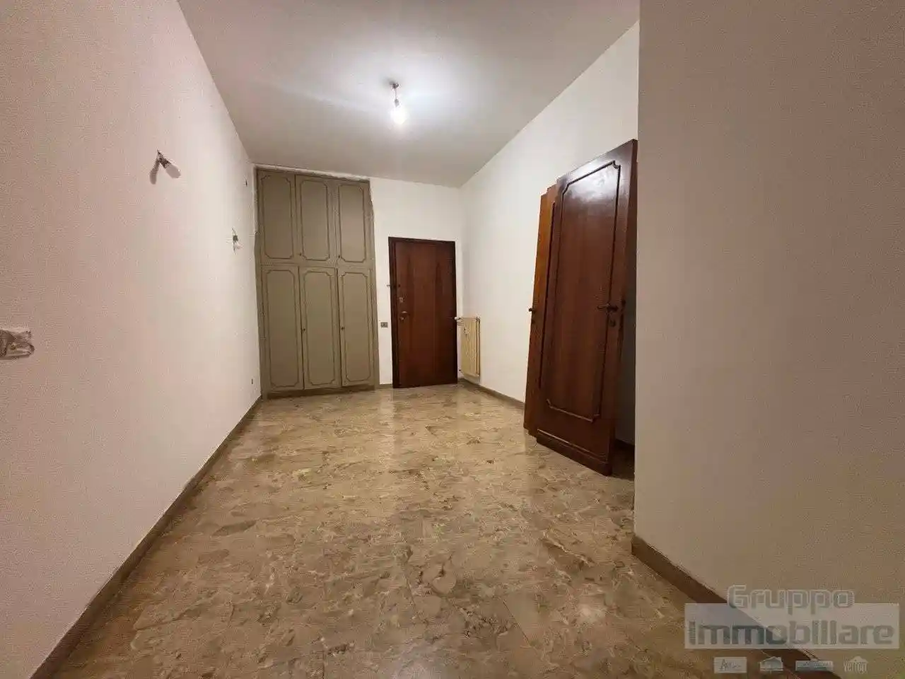 Trilocale da ristrutturare, quinto piano, Centro Mare, Pesaro - foto 4