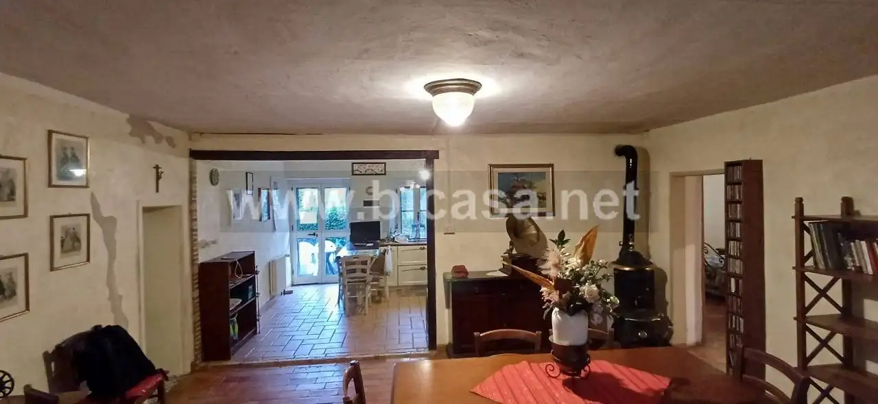 Rustico - Casale in vendita a Montefelcino