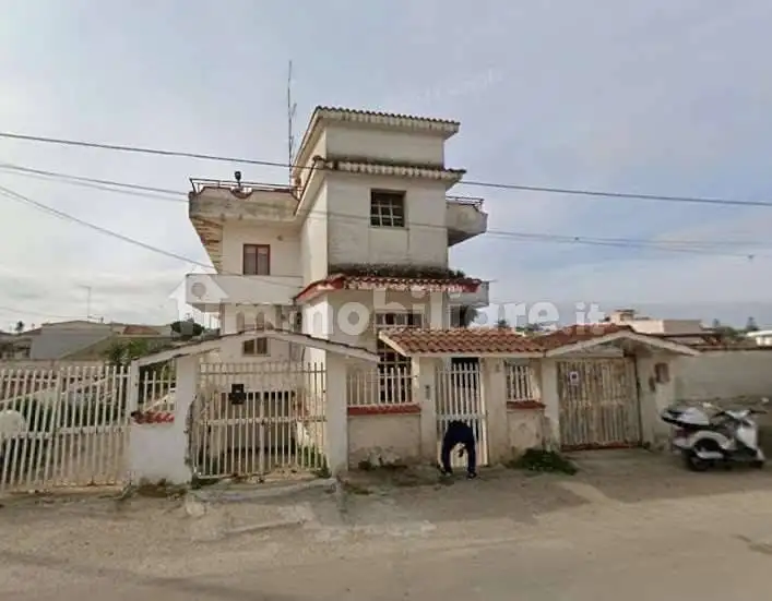 Casa indipendente in asta a Pulsano
