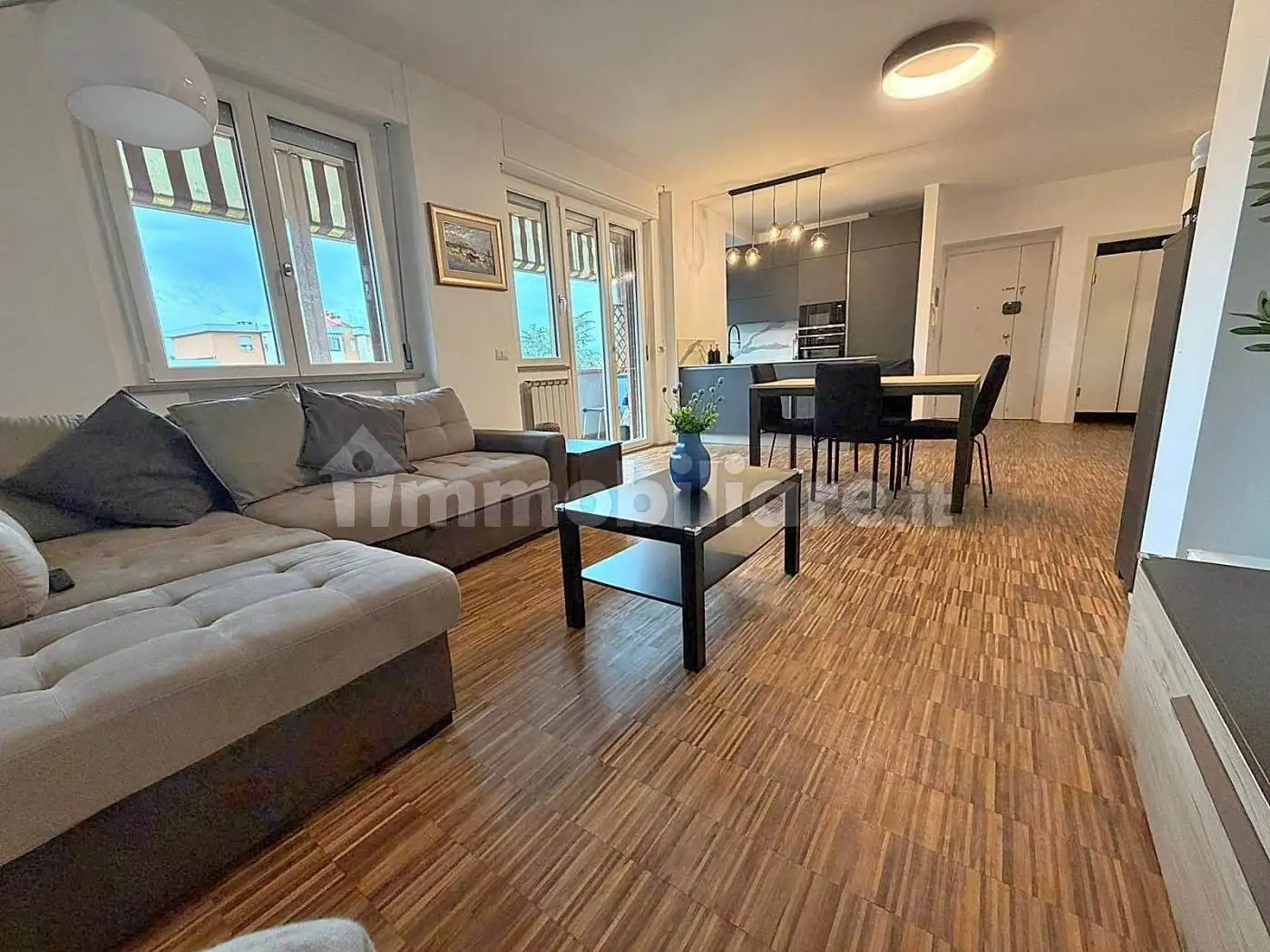 Appartamento in vendita a Monteroni d'Arbia