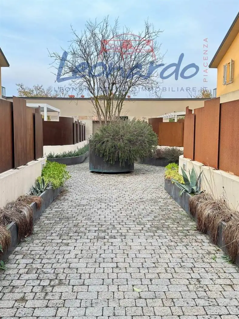 Casa indipendente in vendita a Gossolengo