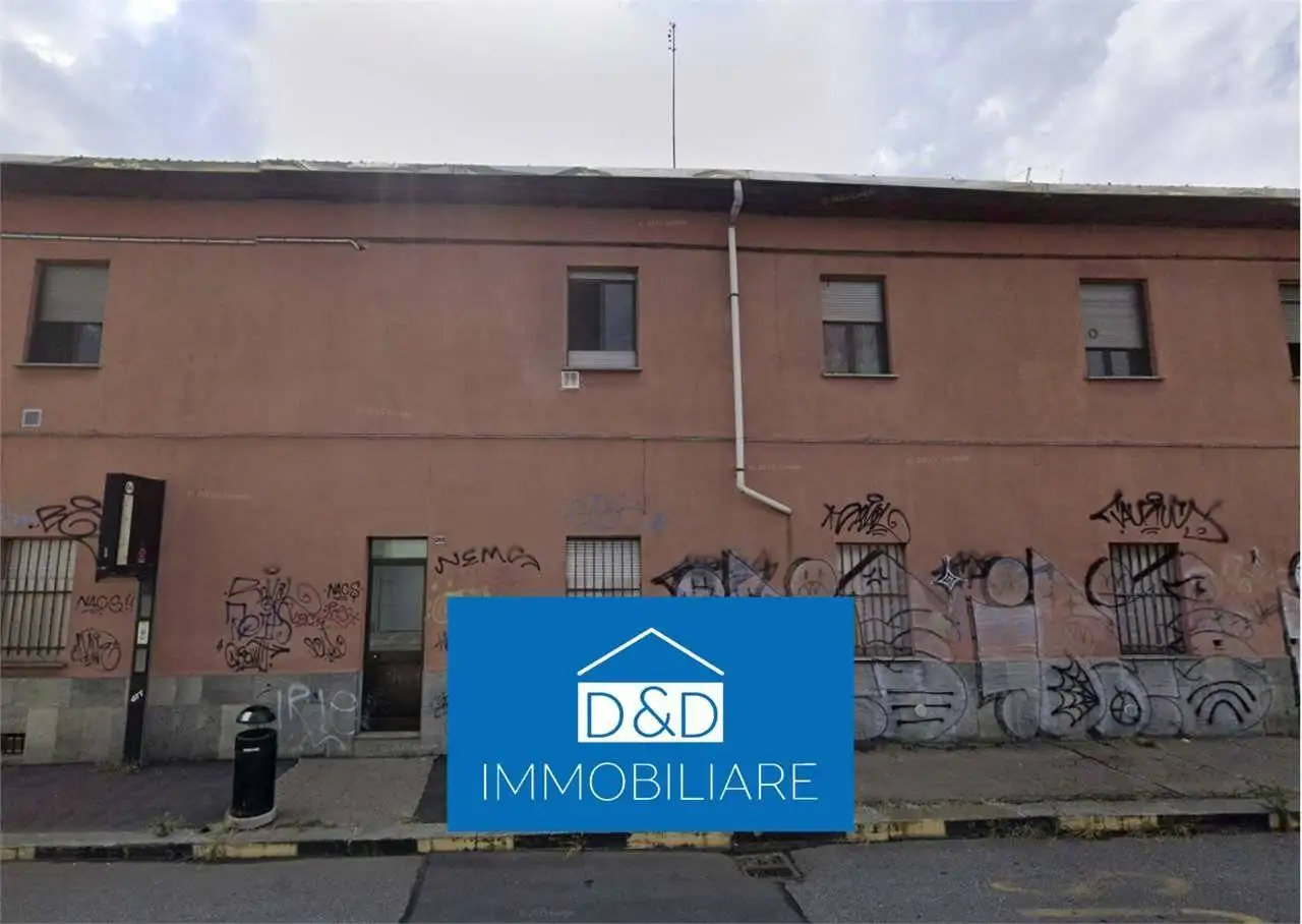 Palazzo - Stabile in asta a Torino
