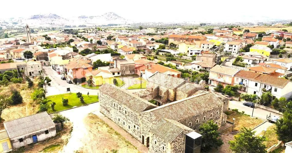 Palazzo - Stabile in asta a Masullas