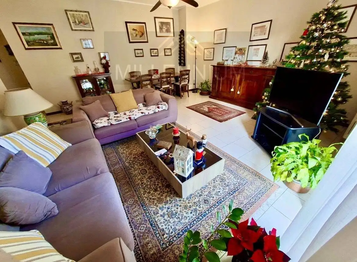 Trilocale buono stato, primo piano, Centro, Arona - foto 4