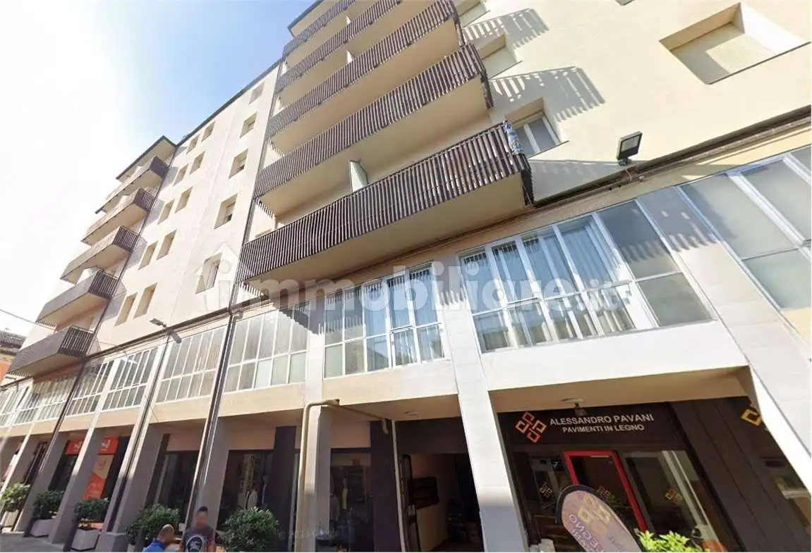 Appartamento in vendita a Cento