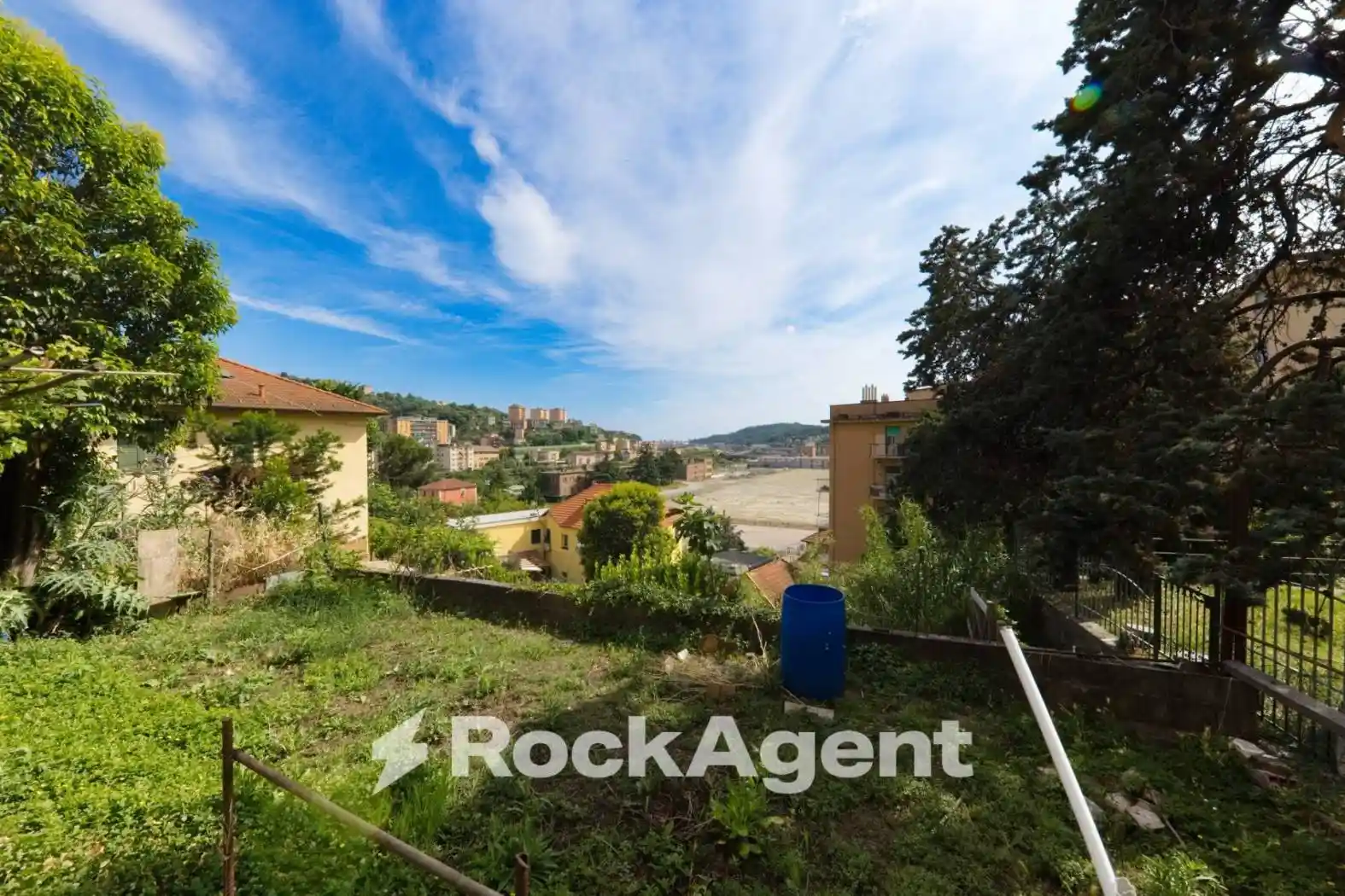 Quadrilocale via Antonietta Massuccone Mazzini, 20, Bolzaneto, Genova - foto 2