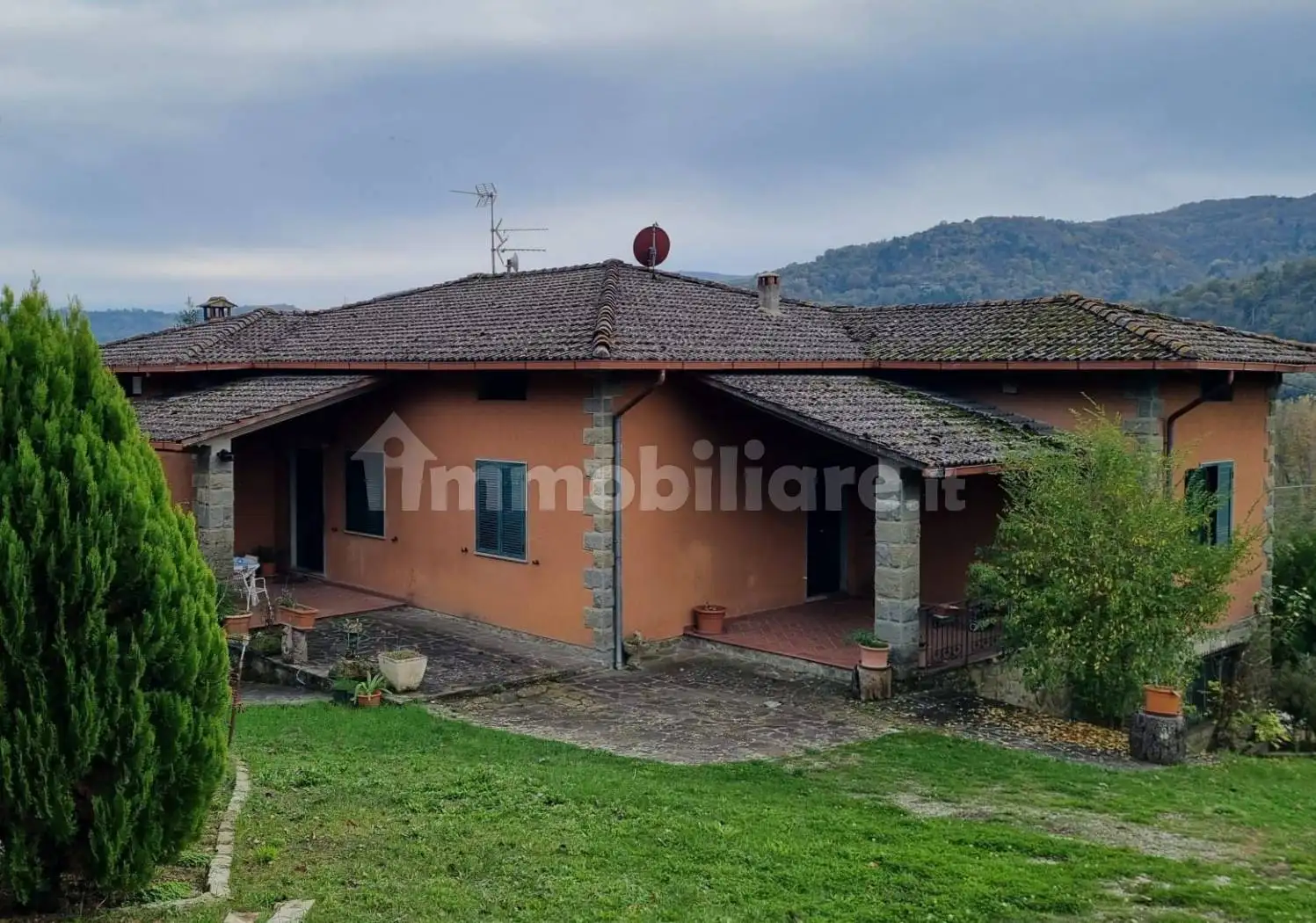 Villa bifamiliare Strada Provinciale di Montemignaio 18, Strada, Castel San Niccolò - foto 3