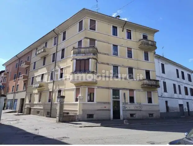 Appartamento in asta a Novara