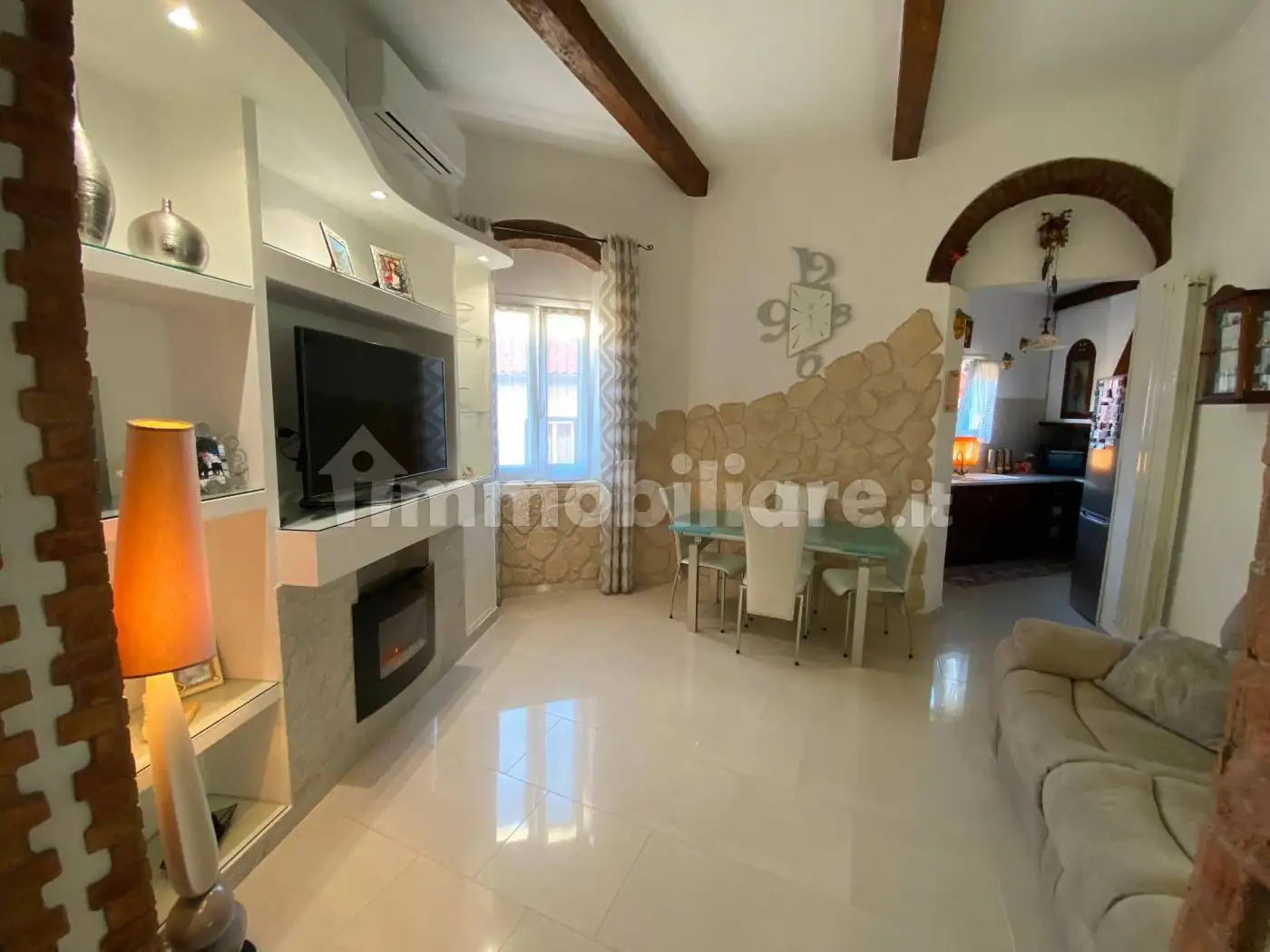 Appartamento in vendita a Livorno