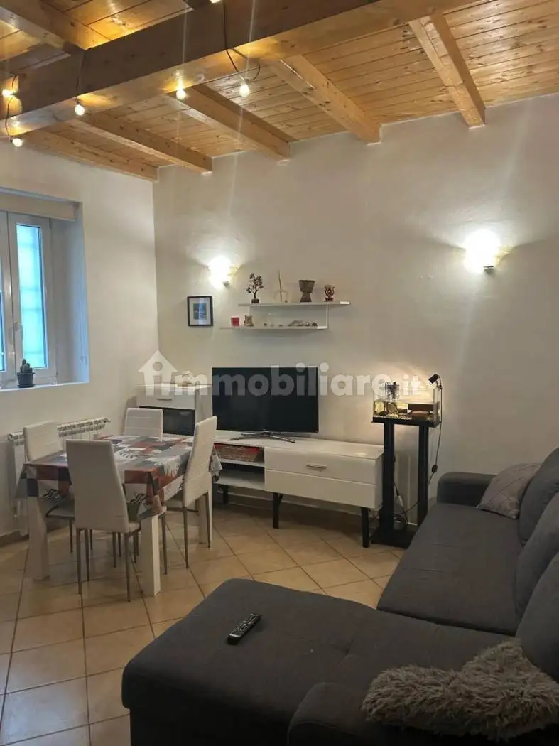 Appartamento in vendita a Albizzate