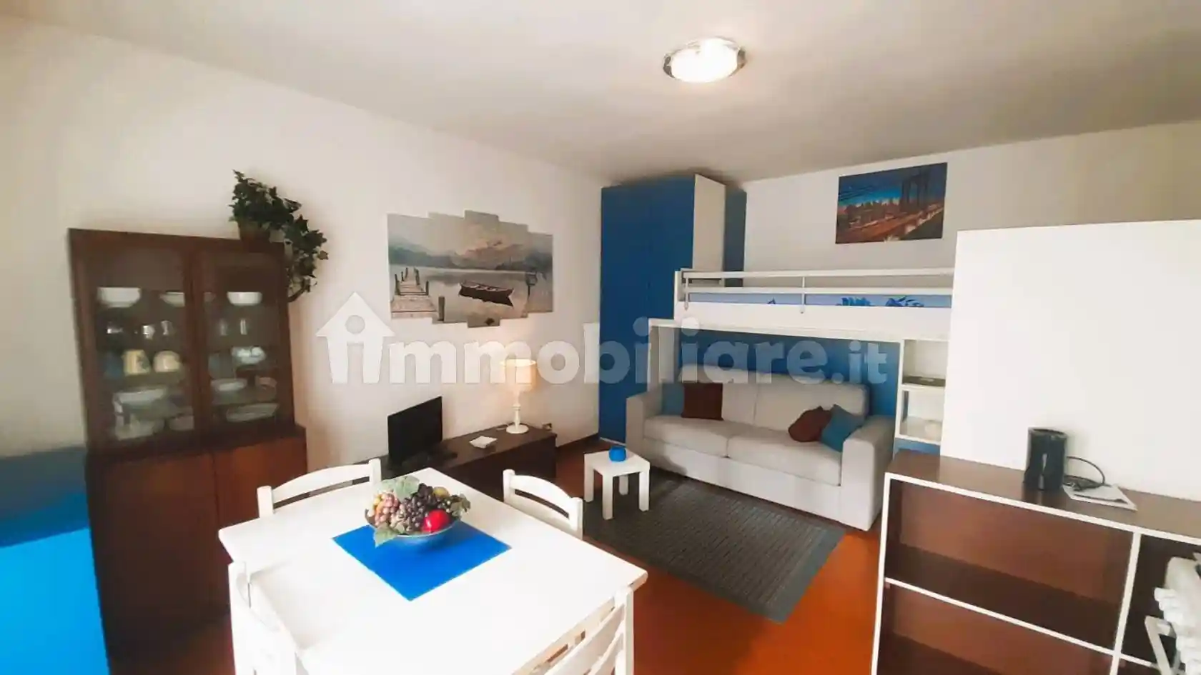 Monolocale via A. Volta 31, Centro, Daverio - foto 2