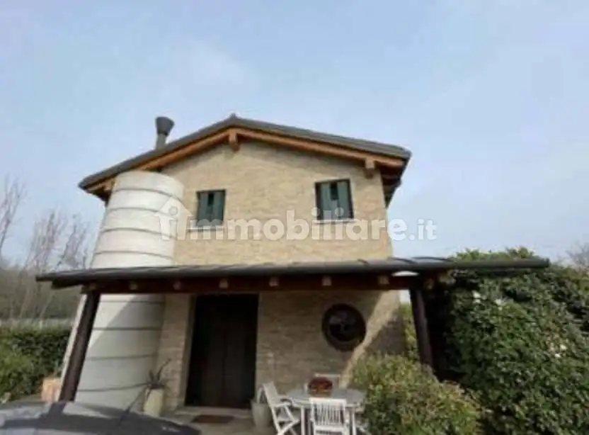 Casa indipendente in asta a Salgareda