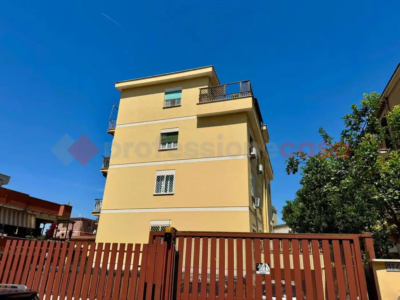 Trilocale via Augusto Tebaldi, 106, Torrevecchia, Roma - foto 2