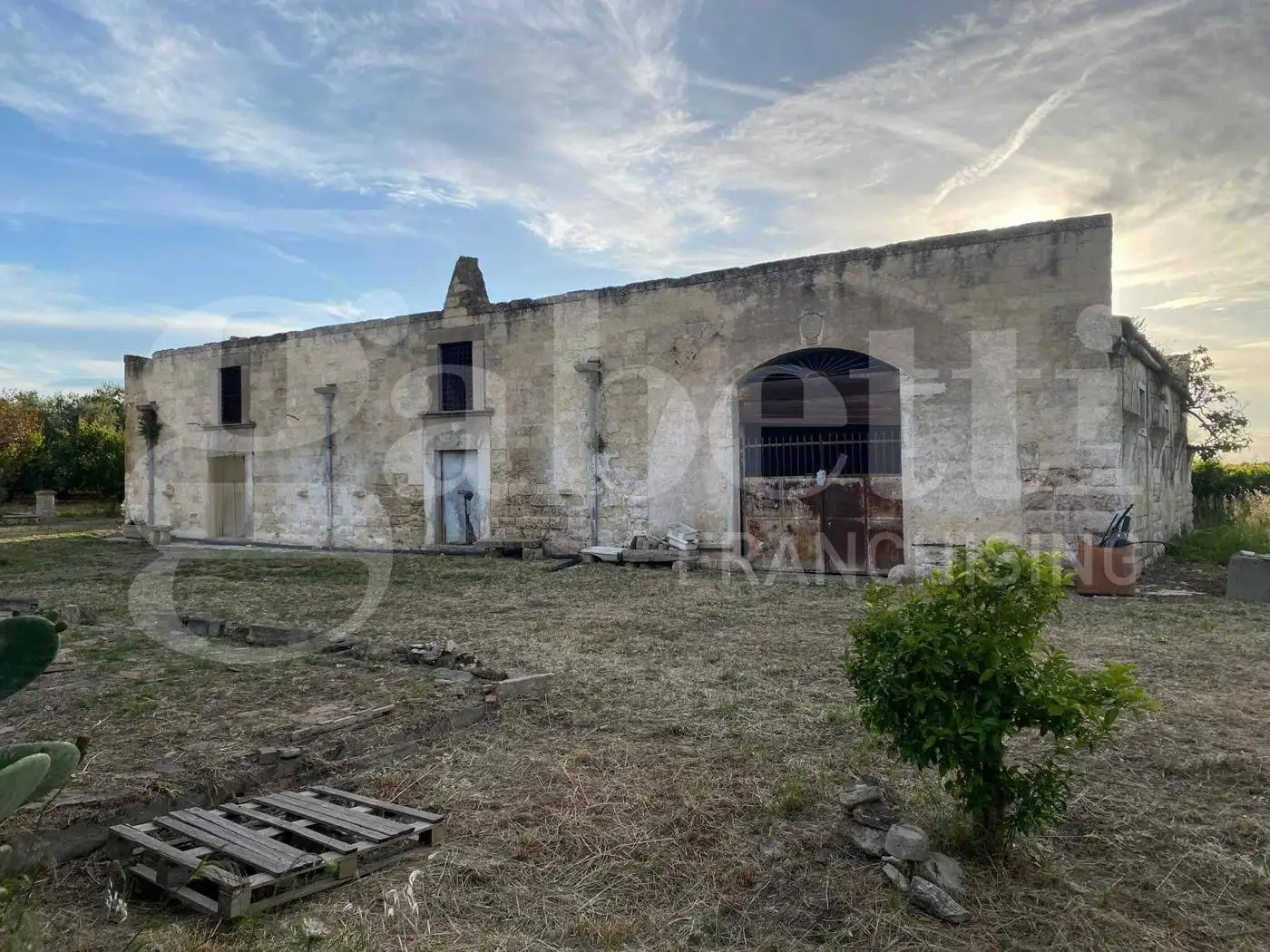 Rustico - Casale in vendita a Barletta