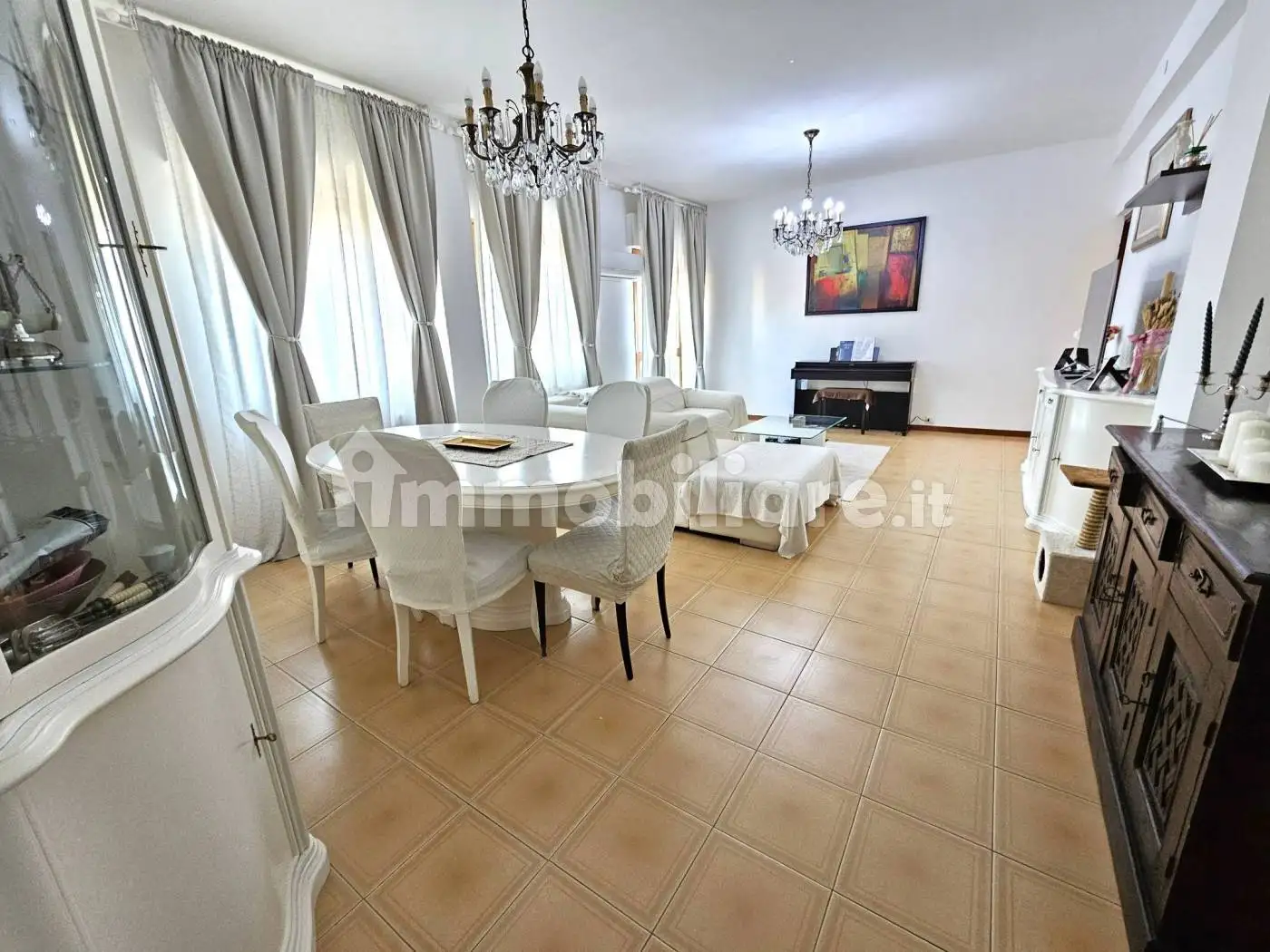 Appartamento in vendita a Legnano