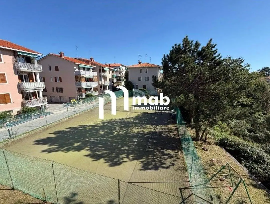 Appartamento in vendita a Duino-Aurisina