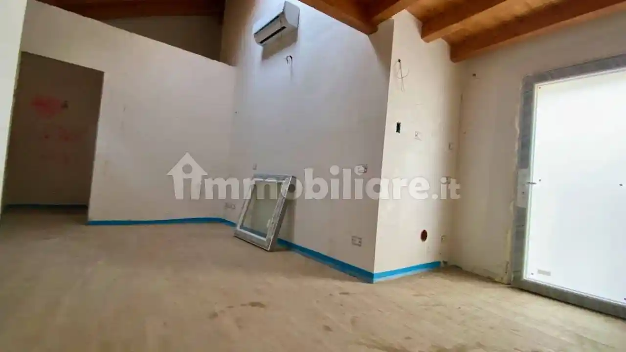 Monolocale via Iv Novembre , 20, Chignolo d'Isola - foto 2