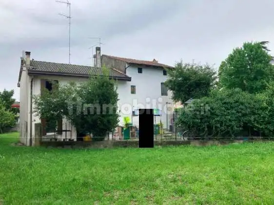 Villa in asta a Meduna di Livenza