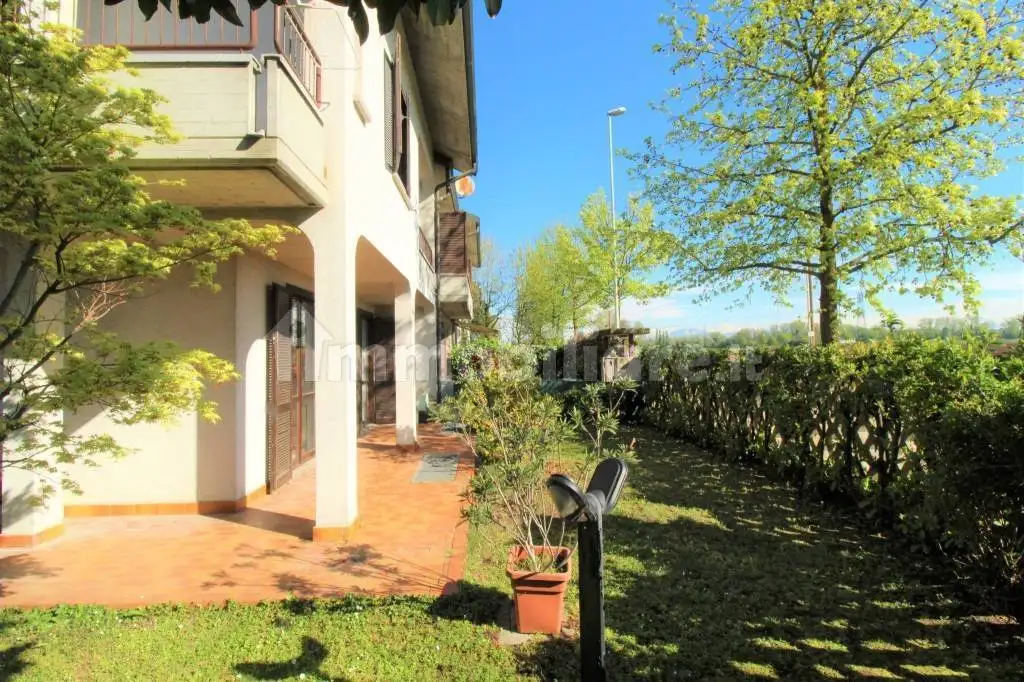 Villa bifamiliare via Brava 2, Centro, Cernusco sul Naviglio - foto 2