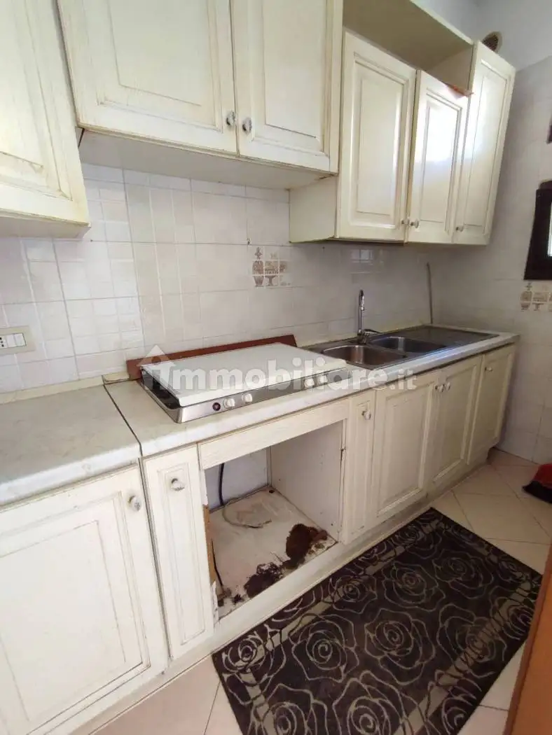 Quadrilocale via della Costituzione 46, Via Lecce, Ospedale, Gallipoli - foto 2