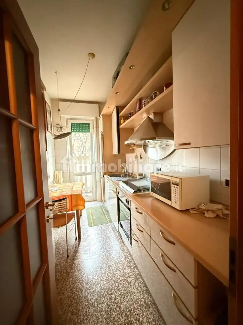 Bilocale via dei Giardini 44, Centro, Sesto San Giovanni - foto 2