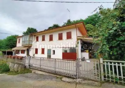 Villa in asta a Montebelluna