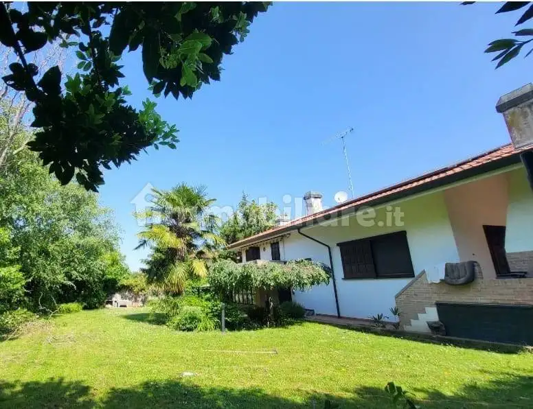 Villa in vendita a Cervignano del Friuli