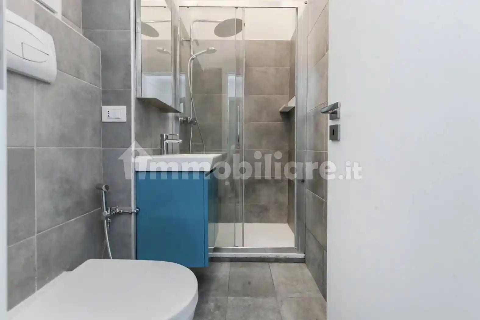 Bilocale via Antonio Rosmini 11, Arena, Milano - foto 5