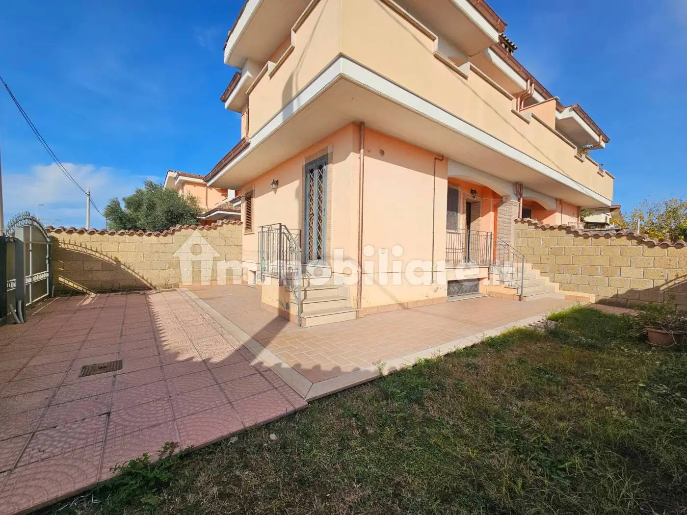 Villa in vendita a Pomezia