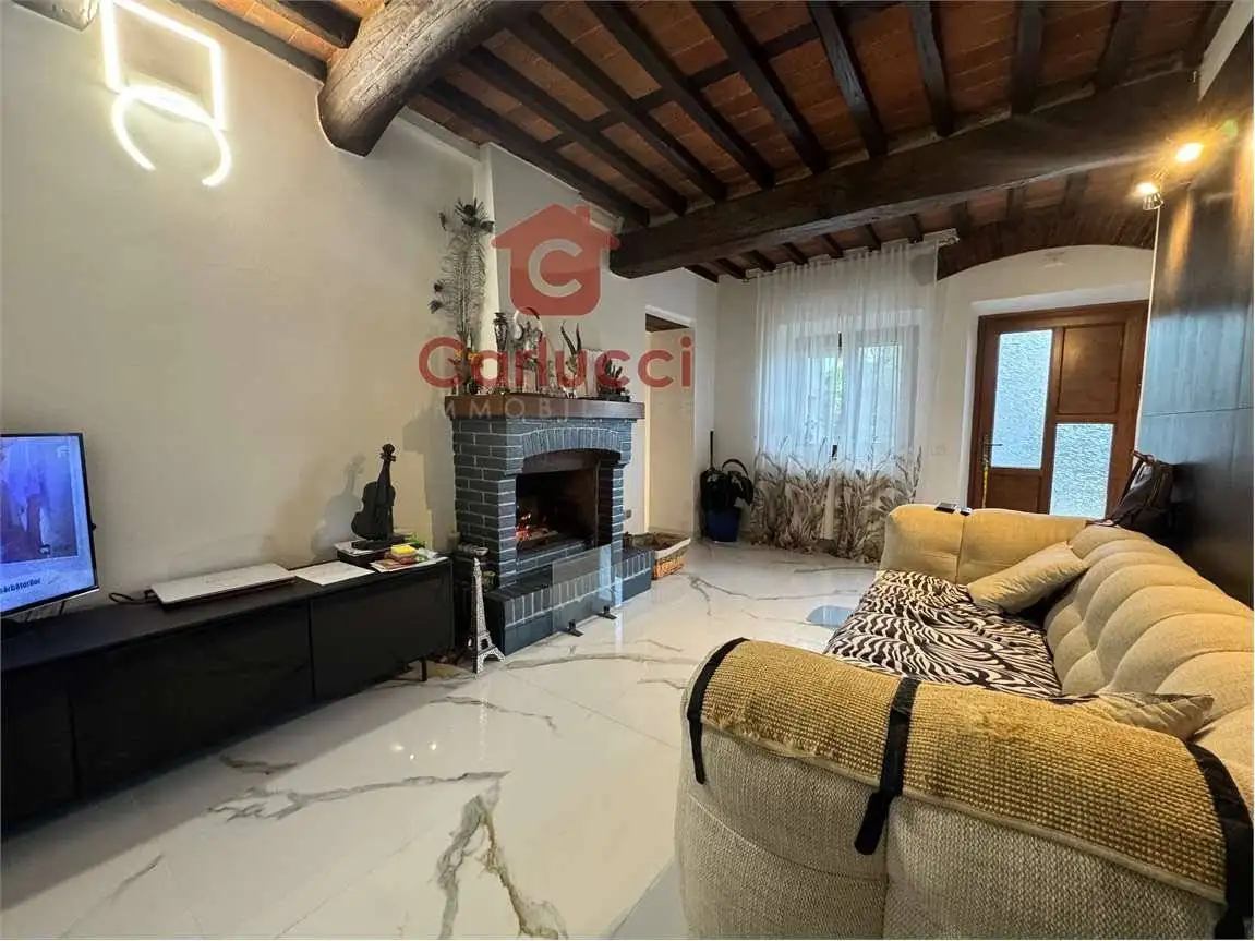 Quadrilocale ottimo stato, Alberghi, Via Romana, Pescia Morta, Pescia - foto 2