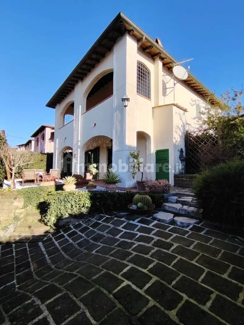 Villa in vendita a Formello