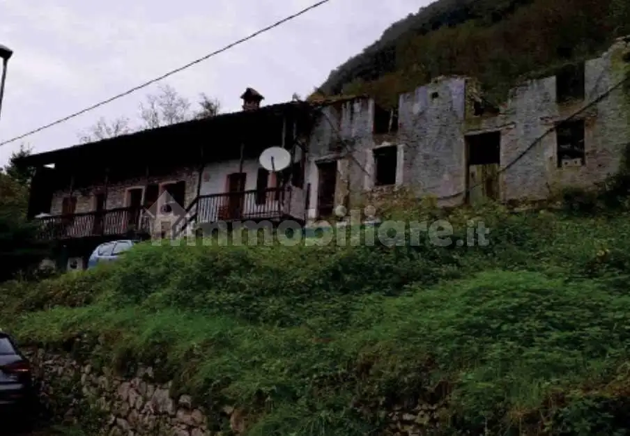 Casa indipendente in asta a Feltre