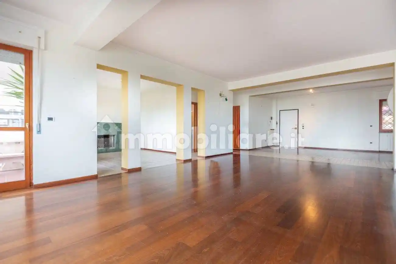 Appartamento via Monte Abetone 1, Montesilvano Colle, Montesilvano - foto 2