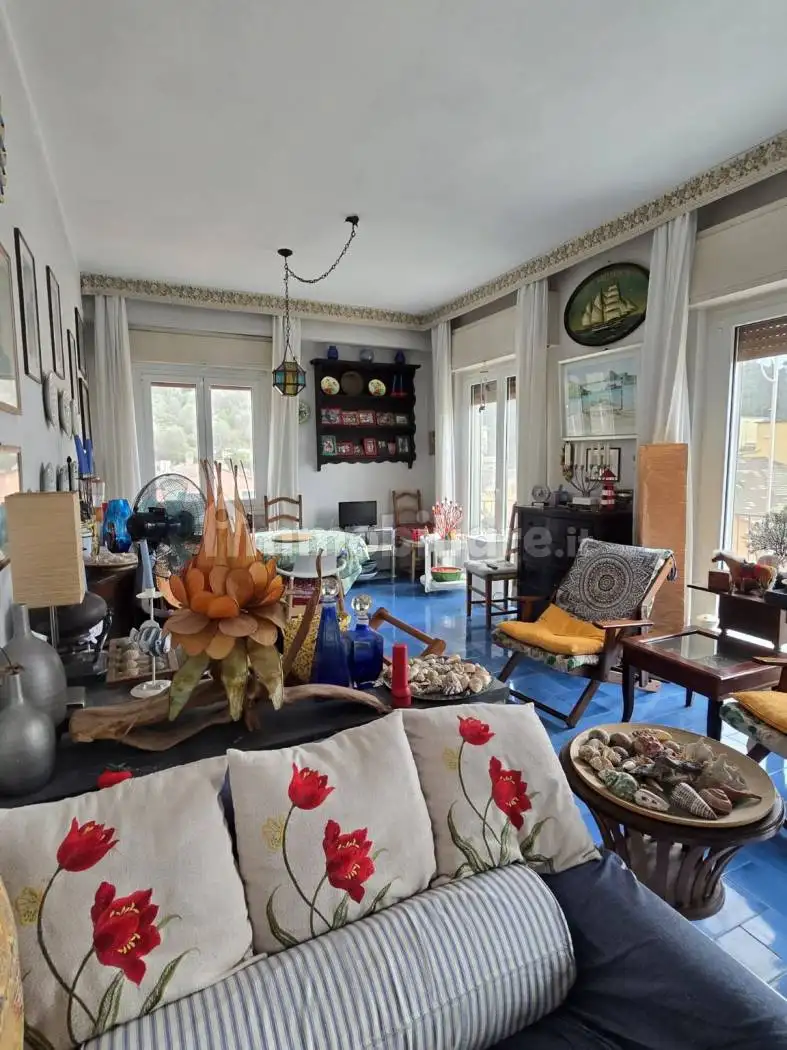 Appartamento in vendita a Bonassola