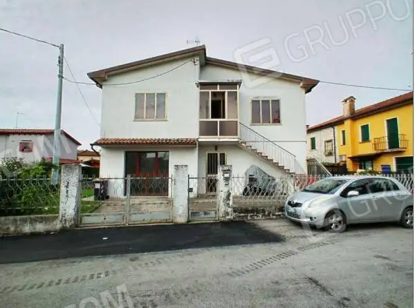 Villa in asta a Noventa di Piave