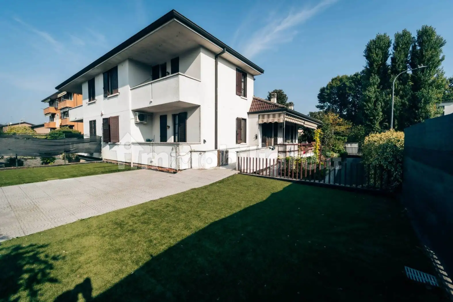 Villa in vendita a Montanaso Lombardo